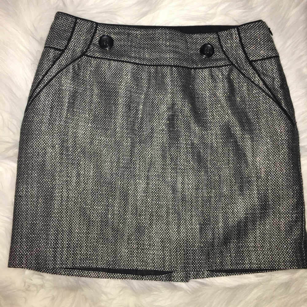 The Limited skirt size 2